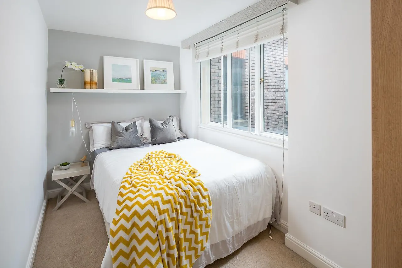 Square Mile Residences London Apartment