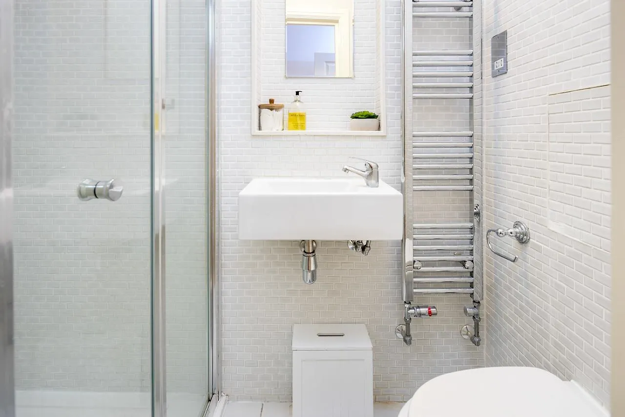 Apartment Square Mile Residences London